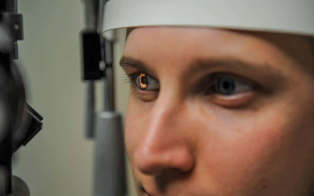 exame dos olhos pode detectar Alzheimer